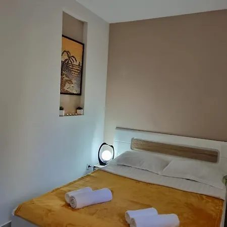 Apartments Ljubica Tivat Exterior photo